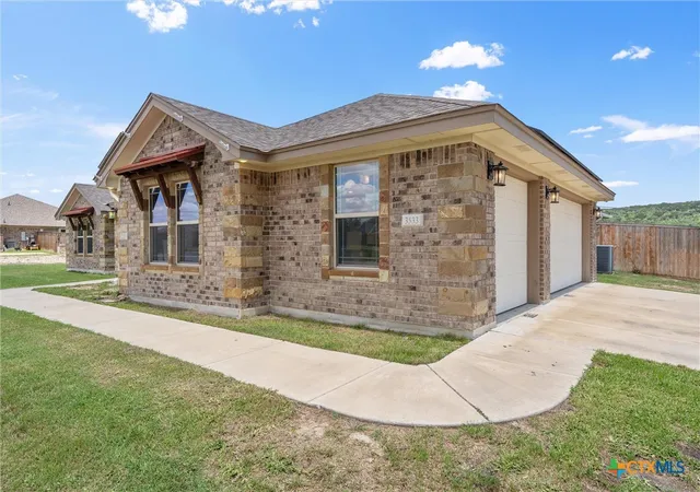 Photo 3 of Single family home for sale at 3533 Hooten Bnd Rd, Kempner, TX 76539 | MLS# 613499 | Listing updated on 2026-08-24