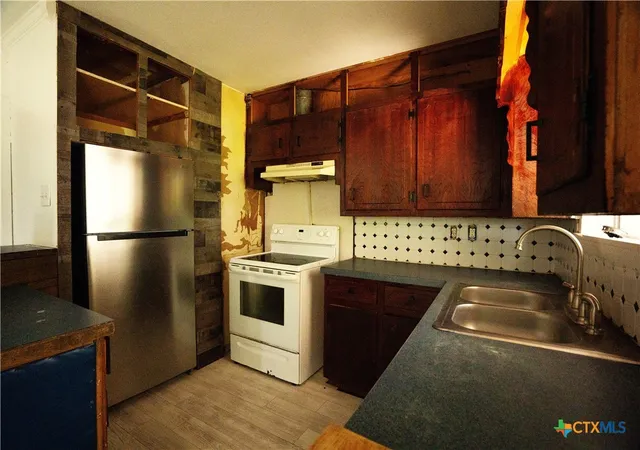 Photo 4 of Single family home for sale at 1004 Cedar Dr, Killeen, TX 76543 | MLS# 613510 | Listing updated on 2026-08-04