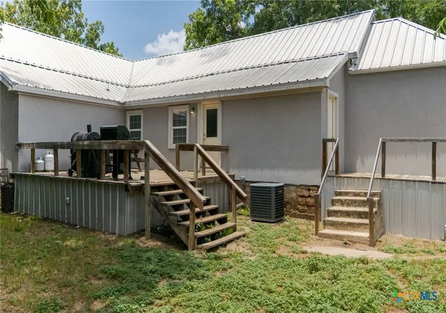 Photo 24 of Single family home for sale at 607 S Main St, Lampasas, TX 76550 | MLS# 613670 | Listing updated on 2026-09-06