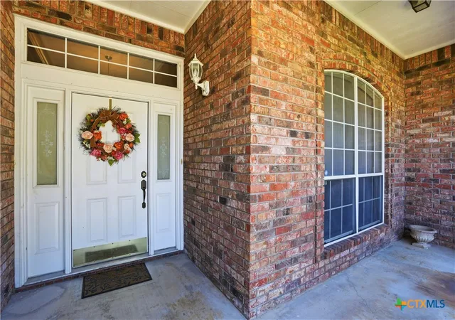 Photo 3 of Single family home for sale at 2117 Lakeview Loop, Killeen, TX 76543 | MLS# 613743 | Listing updated on 2026-08-17