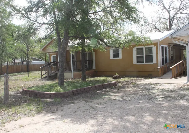 Photo 2 of Sale Pending at 936 Fm 1185, Lockhart, TX 78644 | MLS# 613634 | Listing updated on 2026-08-27