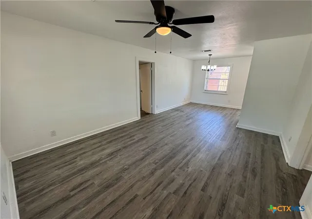 Photo 3 of Single family home for sale at 1009 S 3rd Street, Copperas Cove, TX 76522 | MLS# 613475 | Listing updated on 2026-09-16