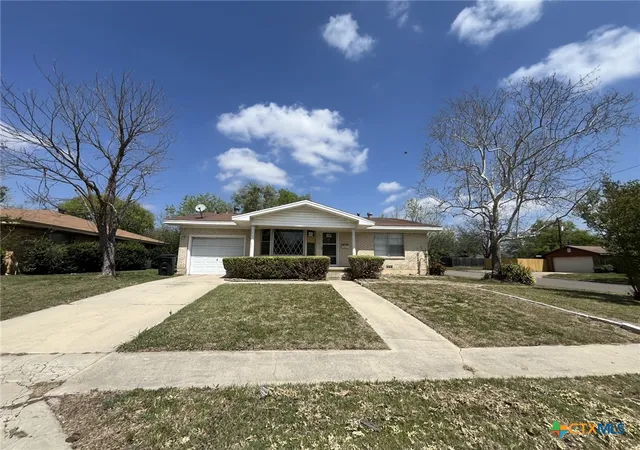 Photo 2 of Sale Pending at 3217 Lake Inks Ave, Killeen, TX 76543 | MLS# 613904 | Listing updated on 2026-09-09