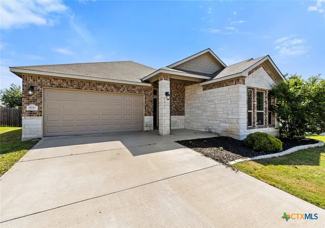 Photo 1 of Single family home for sale at 806 Dunford Dr, Temple, TX 76502 | MLS# 613637 | Listing updated on 2026-09-25