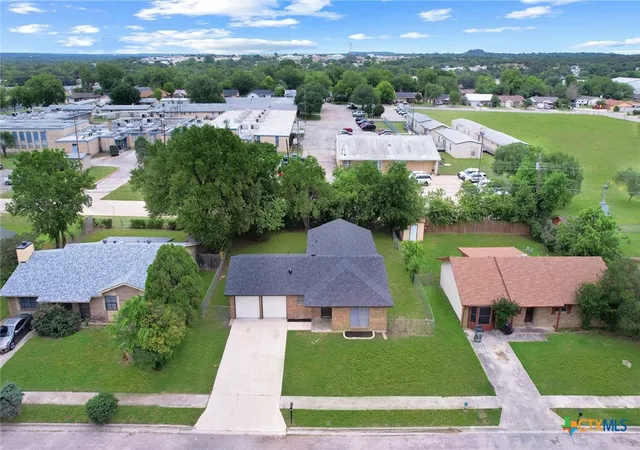 Photo 2 of Single family home for sale at 1400 Hammond Dr, Killeen, TX 76543 | MLS# 613194 | Listing updated on 2026-09-11