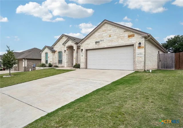 Photo 3 of Single family home for sale at 3417 Waggoner Dr, Belton, TX 76513 | MLS# 614195 | Listing updated on 2026-09-13