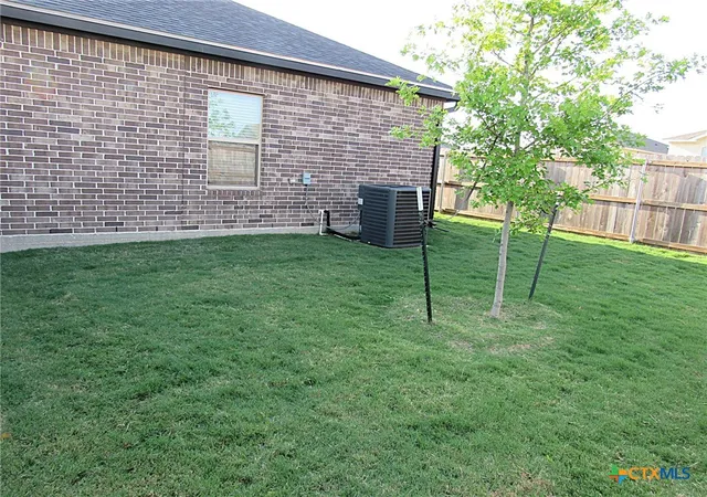 Photo 22 of Townhouse for sale at 5102 White Rose Dr, Killeen, TX 76542 | MLS# 614237 | Listing updated on 2026-08-31