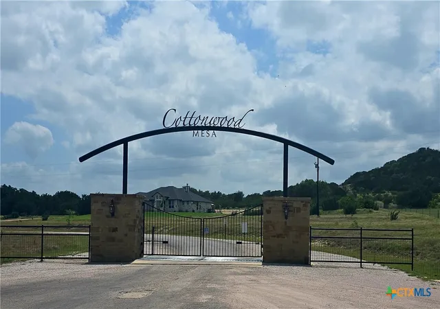 Photo 2 of Land for sale at Lot 18 Tbd Cottonwood Mesa Dr, Kempner, TX 76539 | MLS# 614189 | Listing updated on 2026-09-11