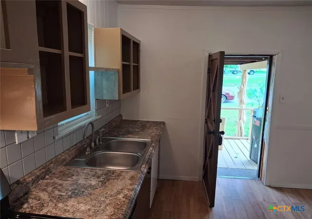 Photo 2 of Single family home for sale at 308 N Ridge St, Lampasas, TX 76550 | MLS# 614411 | Listing updated on 2026-09-03