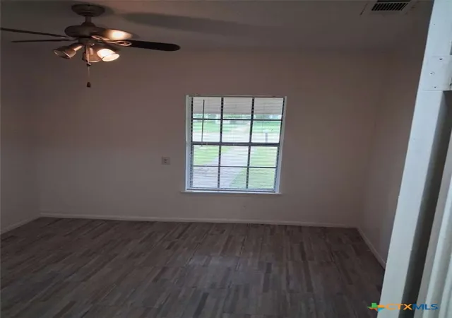 Photo 3 of Single family home for sale at 308 N Ridge St, Lampasas, TX 76550 | MLS# 614411 | Listing updated on 2026-09-03