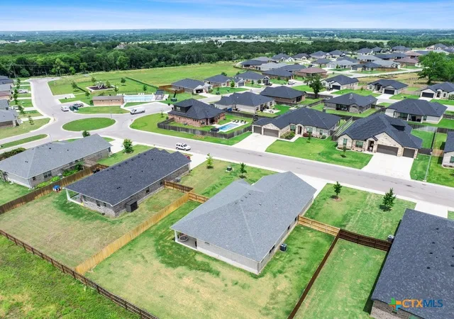Photo 3 of Single family home for sale at 3303 Pistoia Trl, Temple, TX 76502 | MLS# 614524 | Listing updated on 2026-09-23