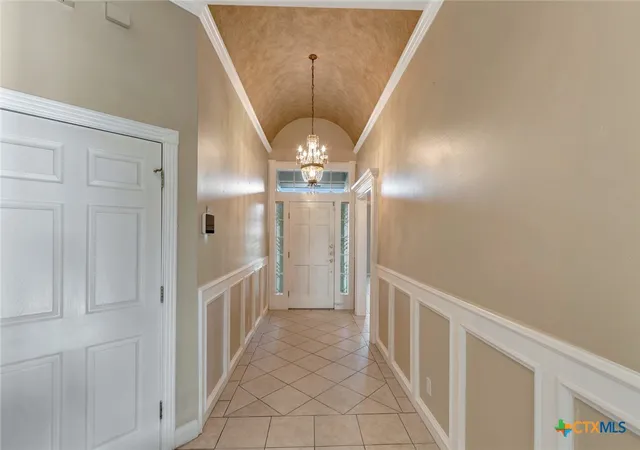Photo 4 of Single family home for sale at 127 Tradewind Dr, Victoria, TX 77904 | MLS# 612956 | Listing updated on 2026-08-31