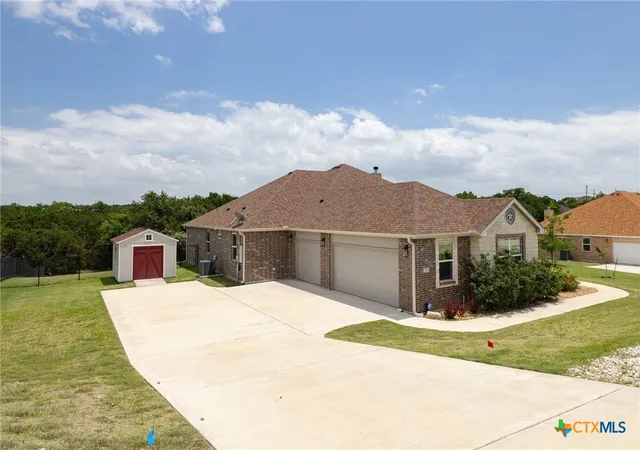 Photo 4 of Single family home for sale at 710 Northern Hills Dr, Copperas Cove, TX 76522 | MLS# 614253 | Listing updated on 2026-09-03