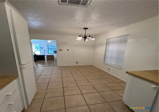 Photo 4 of Single family home for sale at 1301 N 10th Street, Temple, TX 76501 | MLS# 613678 | Listing updated on 2026-09-03