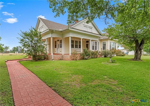 Photo 1 of Sale Pending at 2967 S Old Robinson Rd, Lorena, TX 76655 | MLS# 611847 | Listing updated on 2026-09-12