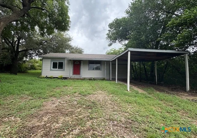 Photo 1 of Single family home for sale at 236 Hilltop Dr, Victoria, TX 77905 | MLS# 614784 | Listing updated on 2026-08-25