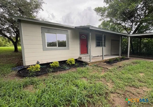 Photo 2 of Single family home for sale at 236 Hilltop Dr, Victoria, TX 77905 | MLS# 614784 | Listing updated on 2026-08-25