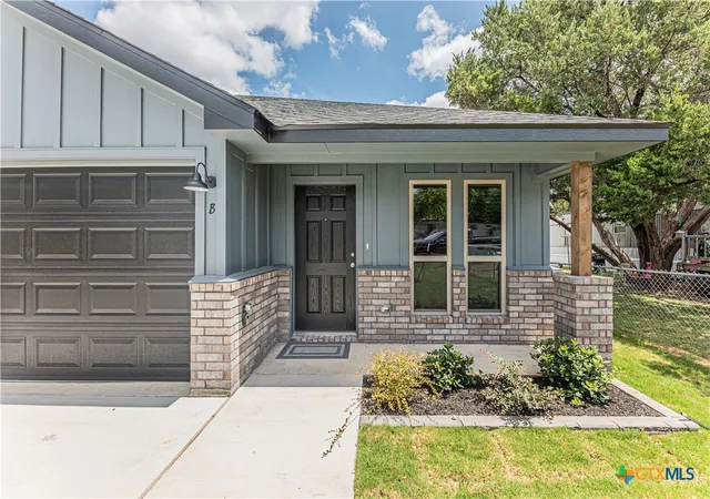 Listing Photo 5 - Condo for sale in building located at 423 E Beeline Ln, Harker Heights, TX 76548