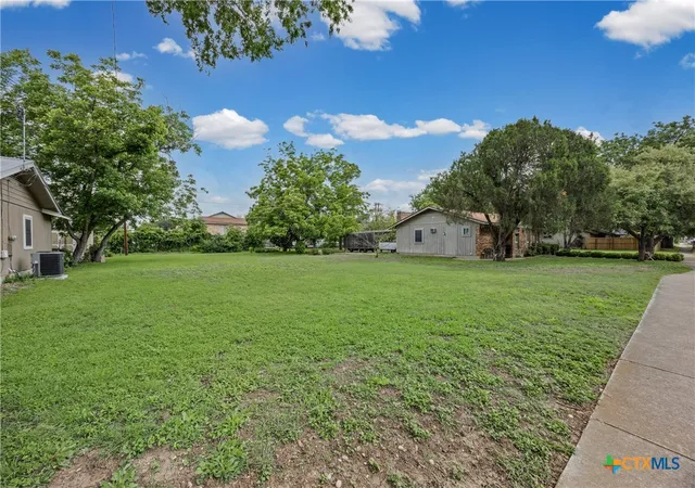 Photo 1 of Land for sale at 1209 Barbara Dr, San Marcos, TX 78666 | MLS# 614941 | Listing updated on 2026-08-19
