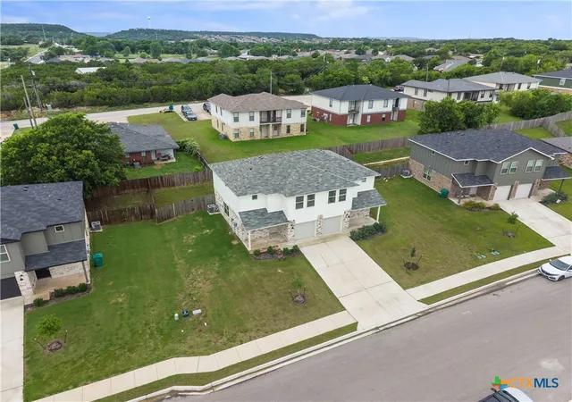 Listing Photo 4 - Condo for sale in building located at 1814 Tejas Trl, Harker Heights, TX 76548