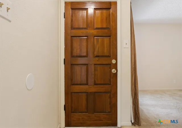 Photo 3 of Sale Pending at 1906 Willowbend Dr, Killeen, TX 76543 | MLS# 614998 | Listing updated on 2026-08-28