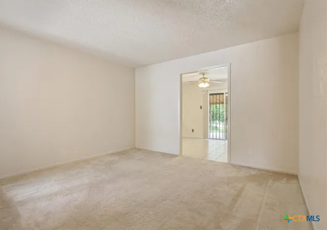 Photo 3 of Sale Pending at 1906 Willowbend Dr, Killeen, TX 76543 | MLS# 614998 | Listing updated on 2026-08-28