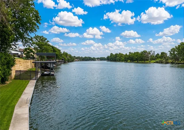 Photo 1 of Single family home for sale at 216 River Park Dr, New Braunfels, TX 78130 | MLS# 614987 | Listing updated on 2026-10-06
