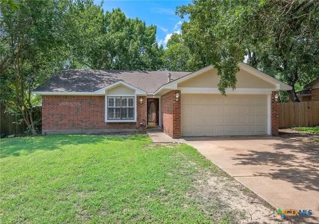 Photo 1 of Single family home for sale at 2007 Sandalwood Ln, Bryan, TX 77807 | MLS# 615001 | Listing updated on 2026-09-11