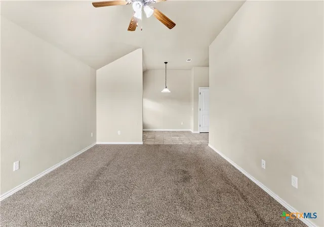 Listing Photo 5 - Condo for sale in building located at 4310 Hunters Pl Dr, Killeen, TX 76549