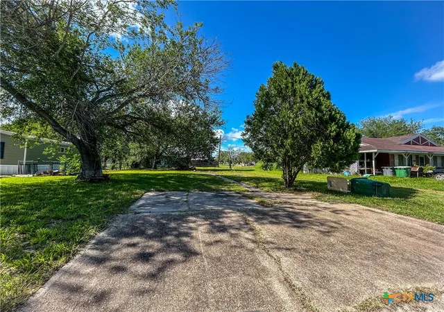 Photo 2 of Land for sale at 3112 E Rio Grande, Victoria, TX 77901 | MLS# 615204 | Listing updated on 2026-09-11