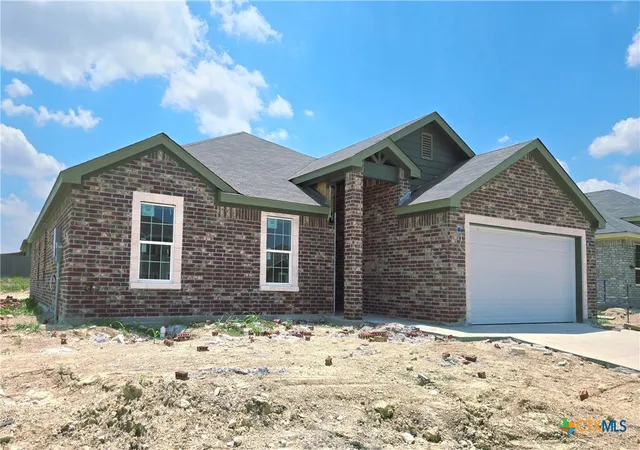 Photo 3 of Sale Pending at 3110 Privet Dr, Killeen, TX 76549 | MLS# 615424 | Listing updated on 2026-08-22