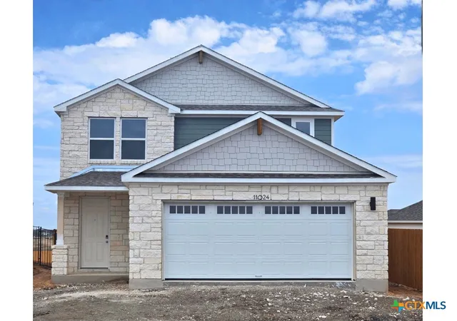 Photo 2 of Single family home for sale at 11024 True Valor Dr, Manor, TX 78653 | MLS# 615457 | Listing updated on 2026-09-09