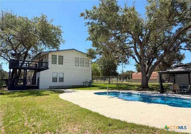 Photo 4 of Single family home for sale at 1303 Cyn Edge, Canyon Lake, TX 78133 | MLS# 614895 | Listing updated on 2026-09-02