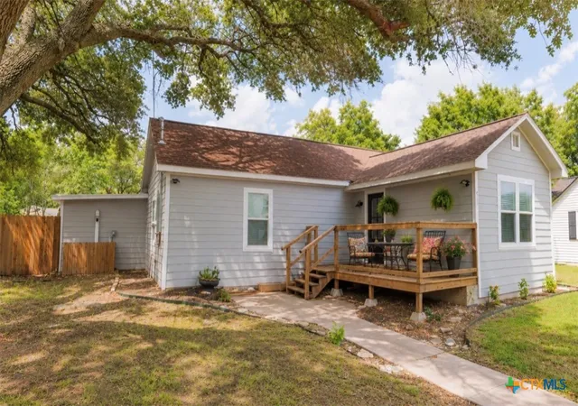Photo 1 of Single family home for sale at 310 East 2nd St, Cuero, TX 77954 | MLS# 615644 | Listing updated on 2026-08-19