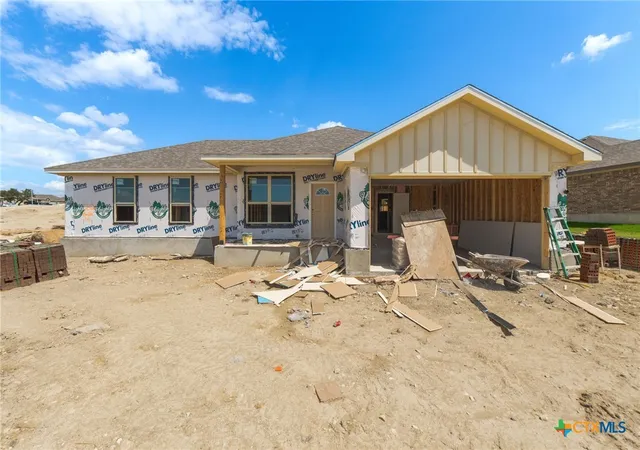 Photo 2 of Single family home for sale at 702 Bobby Lou Ln, Copperas Cove, TX 76522 | MLS# 615678 | Listing updated on 2026-09-10