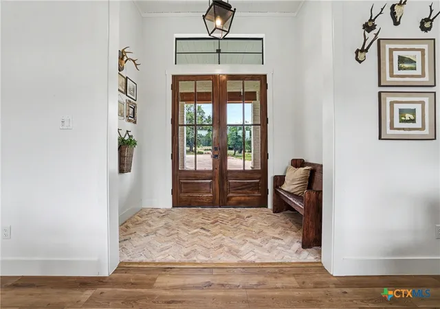Photo 4 of Single family home for sale at 7670 Shiny Top Ranch Ln, Salado, TX 76571 | MLS# 615708 | Listing updated on 2026-09-11