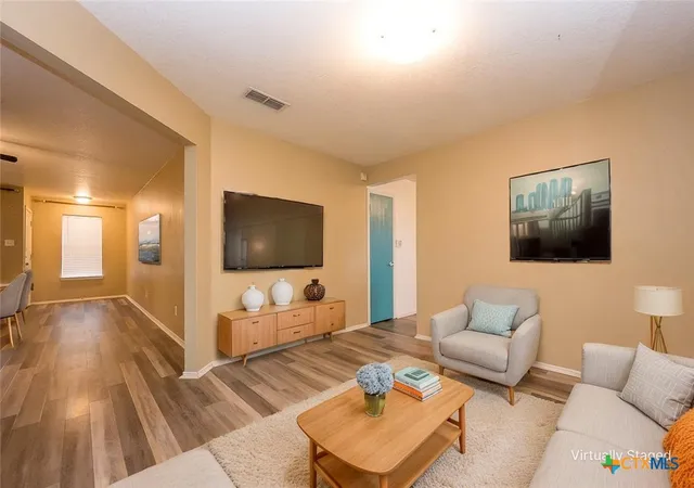 Photo 3 of Single family home for sale at 4609 Kit Carson Trl, Killeen, TX 76542 | MLS# 615761 | Listing updated on 2026-10-06