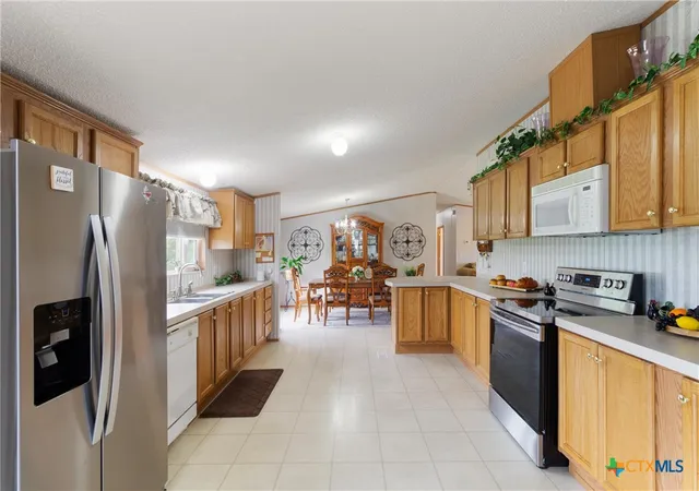 Photo 4 of Manufactured home for sale at 5231 State Hwy 95, Temple, TX 76502 | MLS# 615930 | Listing updated on 2026-08-28