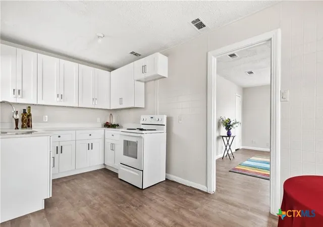 Photo 3 of Single family home for sale at 1202 Garth Dr, Killeen, TX 76541 | MLS# 615376 | Listing updated on 2026-08-19