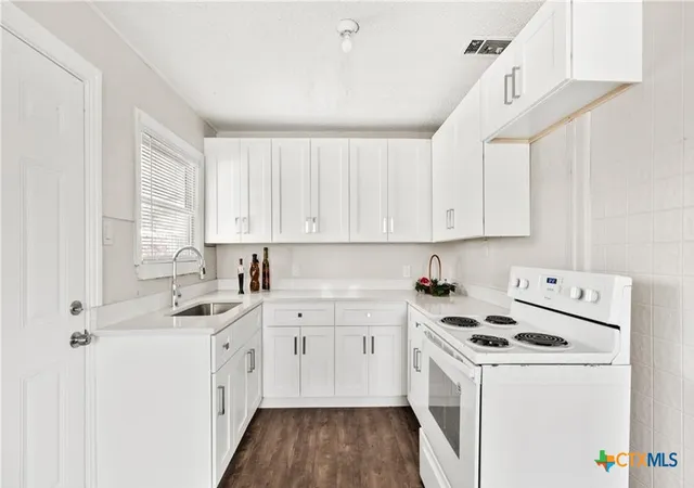 Photo 3 of Single family home for sale at 1202 Garth Dr, Killeen, TX 76541 | MLS# 615376 | Listing updated on 2026-08-19