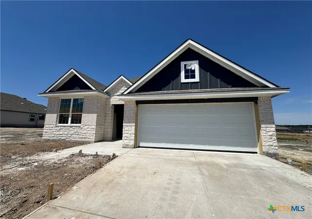 Photo 3 of Single family home for sale at 334 Pathfinder Dr, Copperas Cove, TX 76522 | MLS# 616159 | Listing updated on 2026-10-05