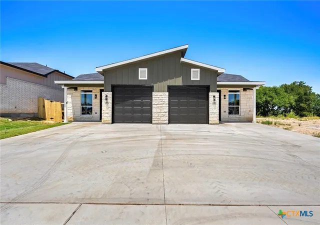 Photo 2 of Townhouse for sale at 1301 Lone Pine Way, Killeen, TX 76543 | MLS# 616357 | Listing updated on 2026-09-12