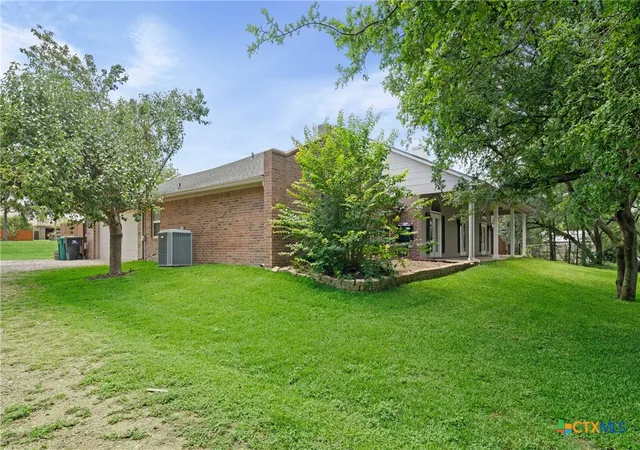 Photo 3 of Sale Pending at 68 Richland Dr, Belton, TX 76513 | MLS# 616168 | Listing updated on 2026-09-23