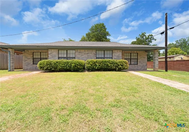 Photo 1 of Multi family home for sale at 307/309 W 2nd Street, Lampasas, TX 76550 | MLS# 616442 | Listing updated on 2026-08-21