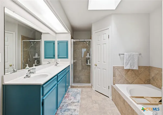 Photo 4 of Single family home for sale at 805 Santa Fe, Victoria, TX 77904 | MLS# 616302 | Listing updated on 2026-09-01