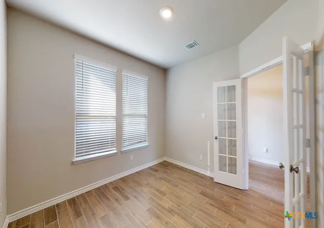 Photo 4 of Sale Pending at 1935 Caponier St, Nolanville, TX 76559 | MLS# 616464 | Listing updated on 2026-08-09