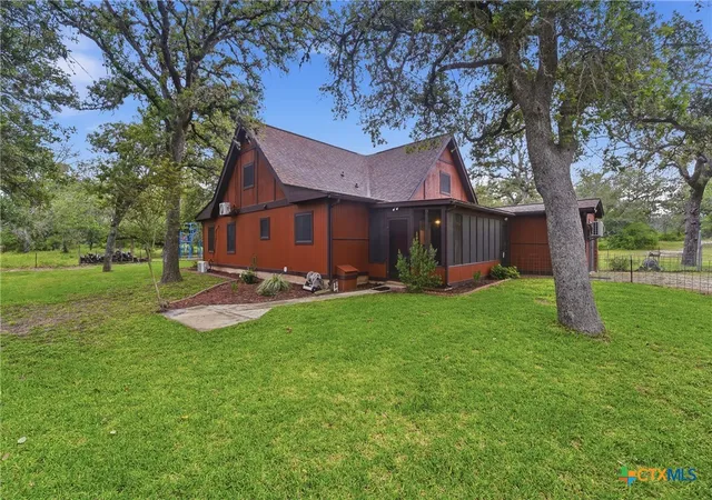 Photo 3 of Single family home for sale at 8606 State Hwy 123, Stockdale, TX 78160 | MLS# 616265 | Listing updated on 2026-08-28