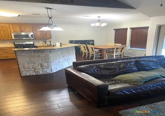 Photo 4 of Single family home for sale at 109 Tuscany Dr, Victoria, TX 77904 | MLS# 616527 | Listing updated on 2026-07-09