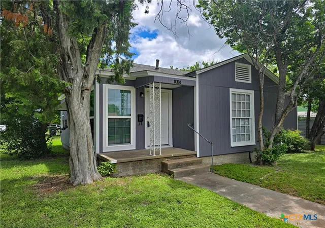 Photo 1 of Sale Pending at 1416 E Ave C, Temple, TX 76501 | MLS# 616567 | Listing updated on 2026-09-09