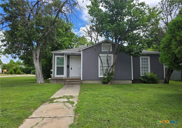 Photo 2 of Sale Pending at 1416 E Ave C, Temple, TX 76501 | MLS# 616567 | Listing updated on 2026-09-09